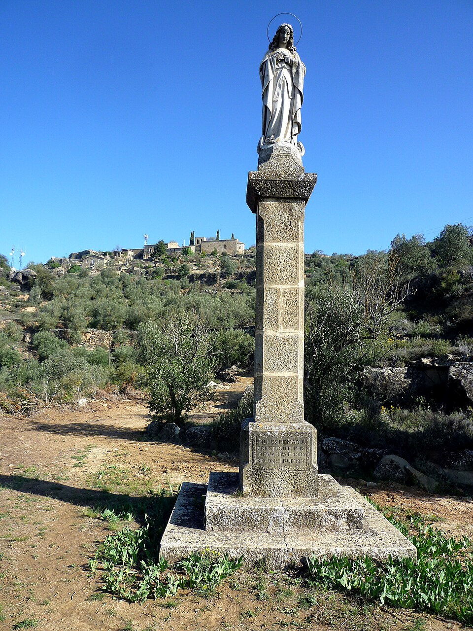 Monument a la Puríssima de l'Aguda