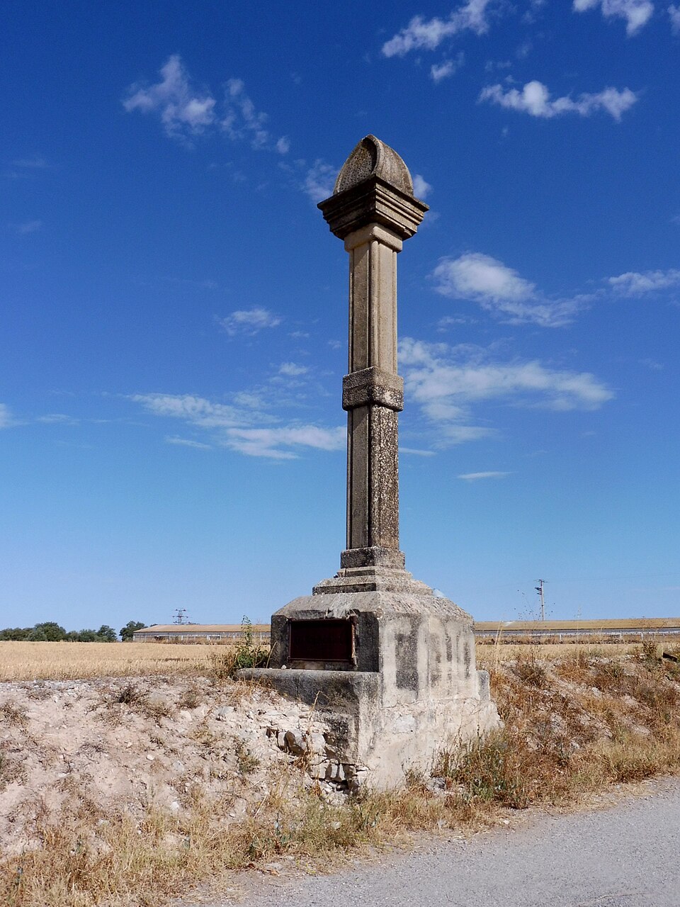 Monument Commemoratiu a la Mare de Déu del Camí