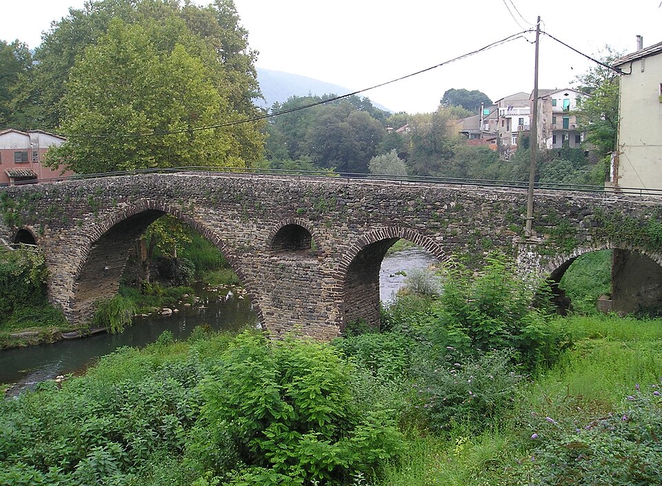 Pont medieval de Sant Joan les Fonts