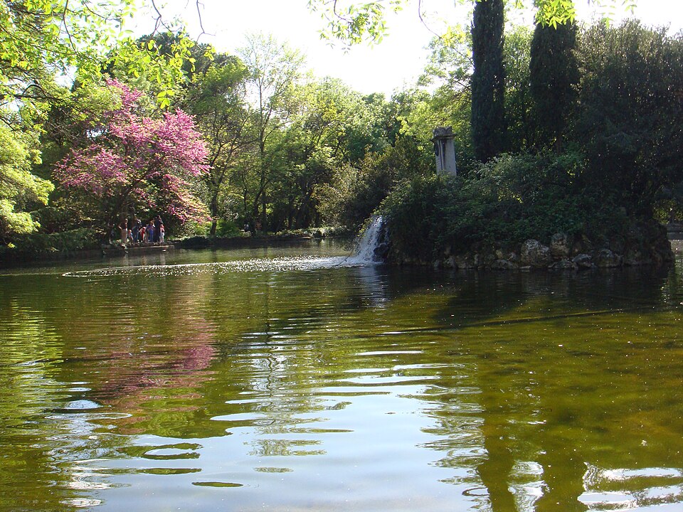 Puente de hierro sobre la ría