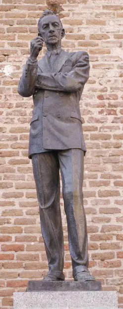 Estatua Agustín Lara